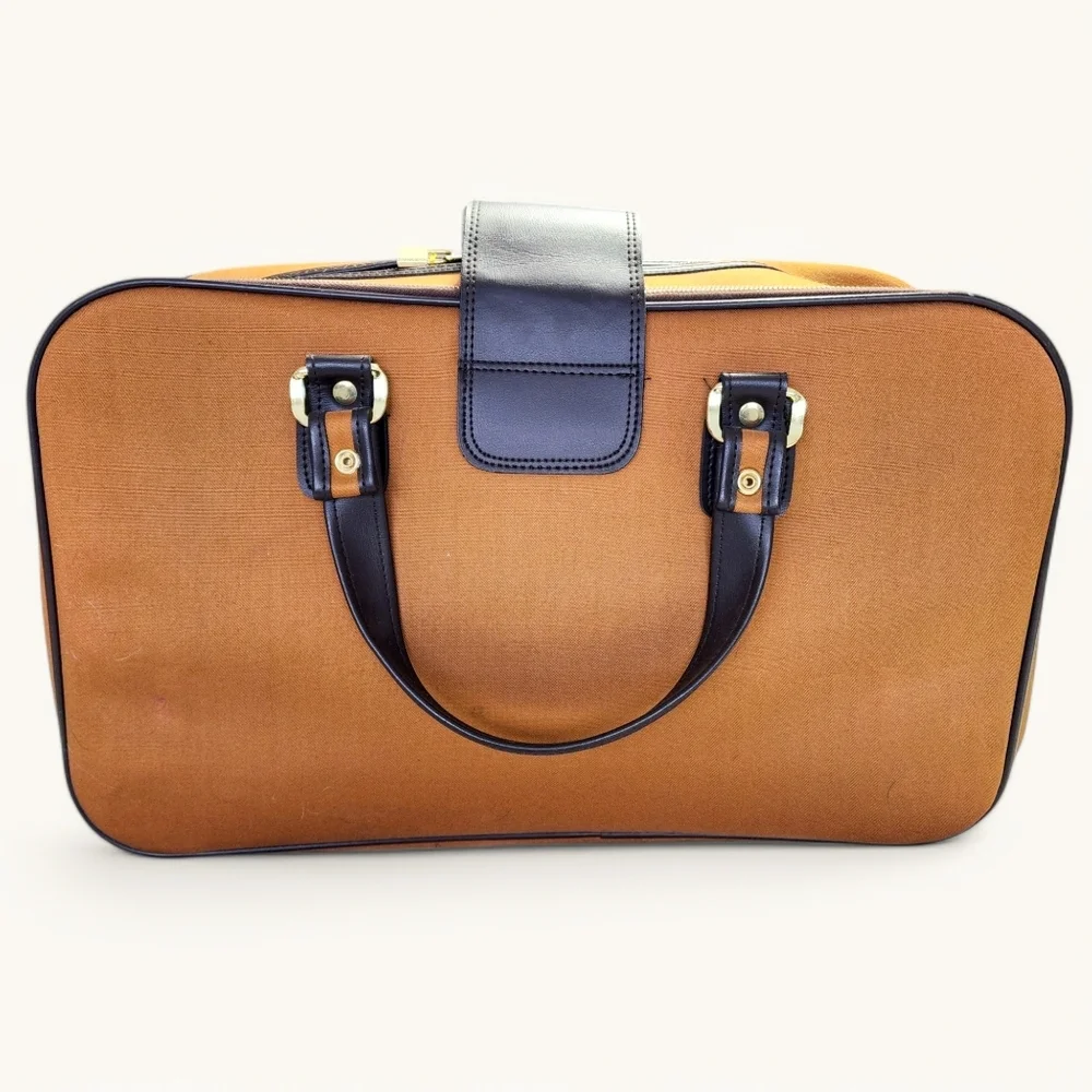 Vintage Carry On Suitcase Tan Brown Canvas Faux Leather 22in Travel 70s 80s‎